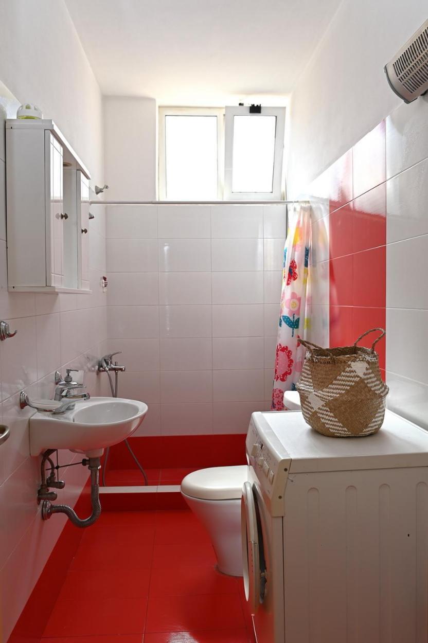 Oasis Lower Ground Floor Apartment Аргос Екстер'єр фото