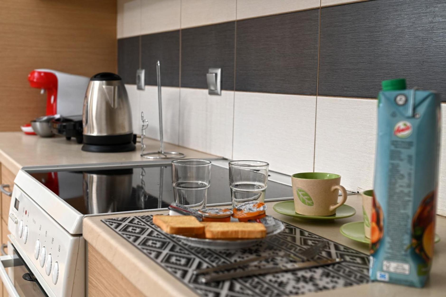 Oasis Lower Ground Floor Apartment Аргос Екстер'єр фото