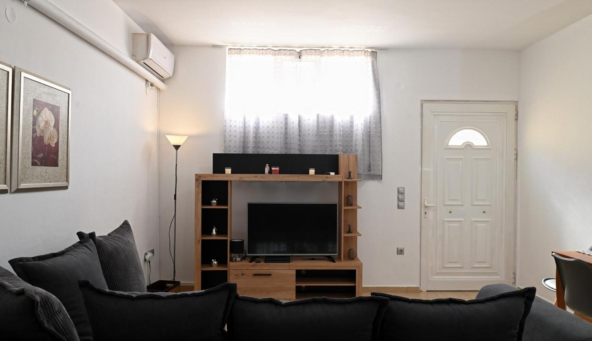 Oasis Lower Ground Floor Apartment Аргос Екстер'єр фото